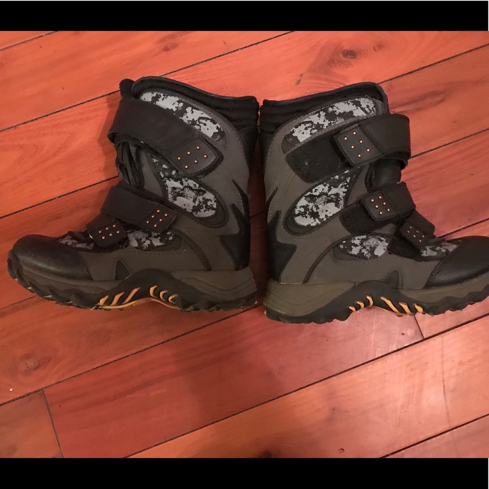 Alpine Snow Boots 1 EUC